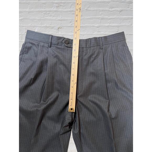 Jos A Bank Signature 41R 34x30 Gray with Ice Blue Dashed Stripe Suit Set - Picture 12 of 16